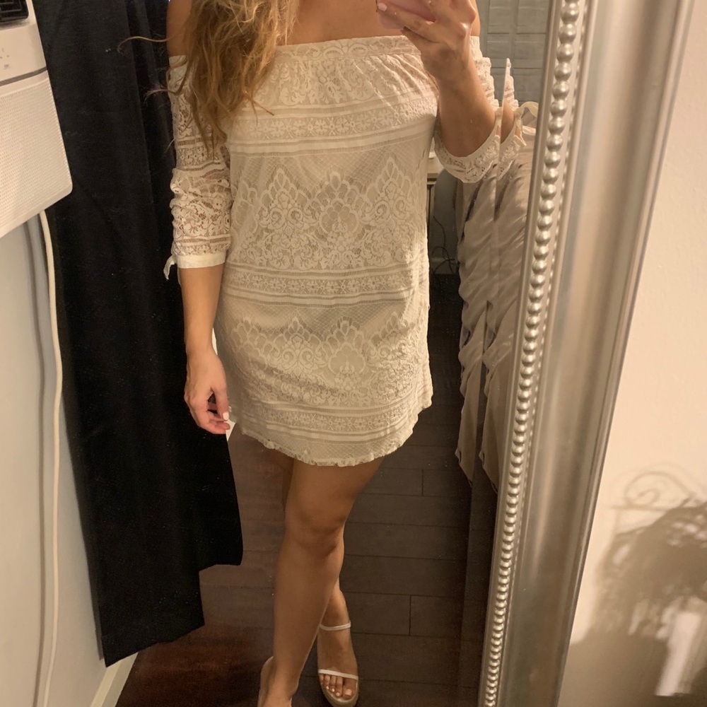 White lace off the shoulder dress